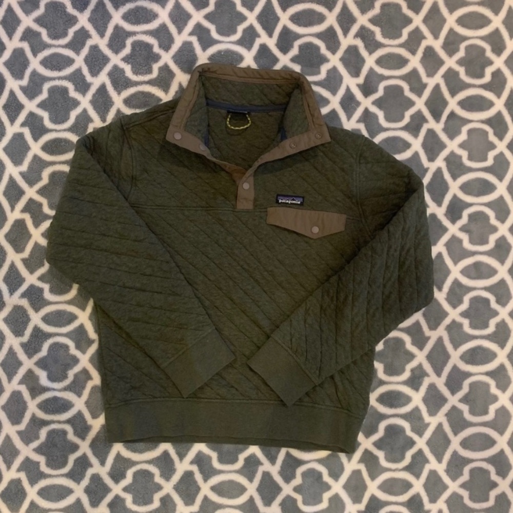 Patagonia quilted quarter neck pullover